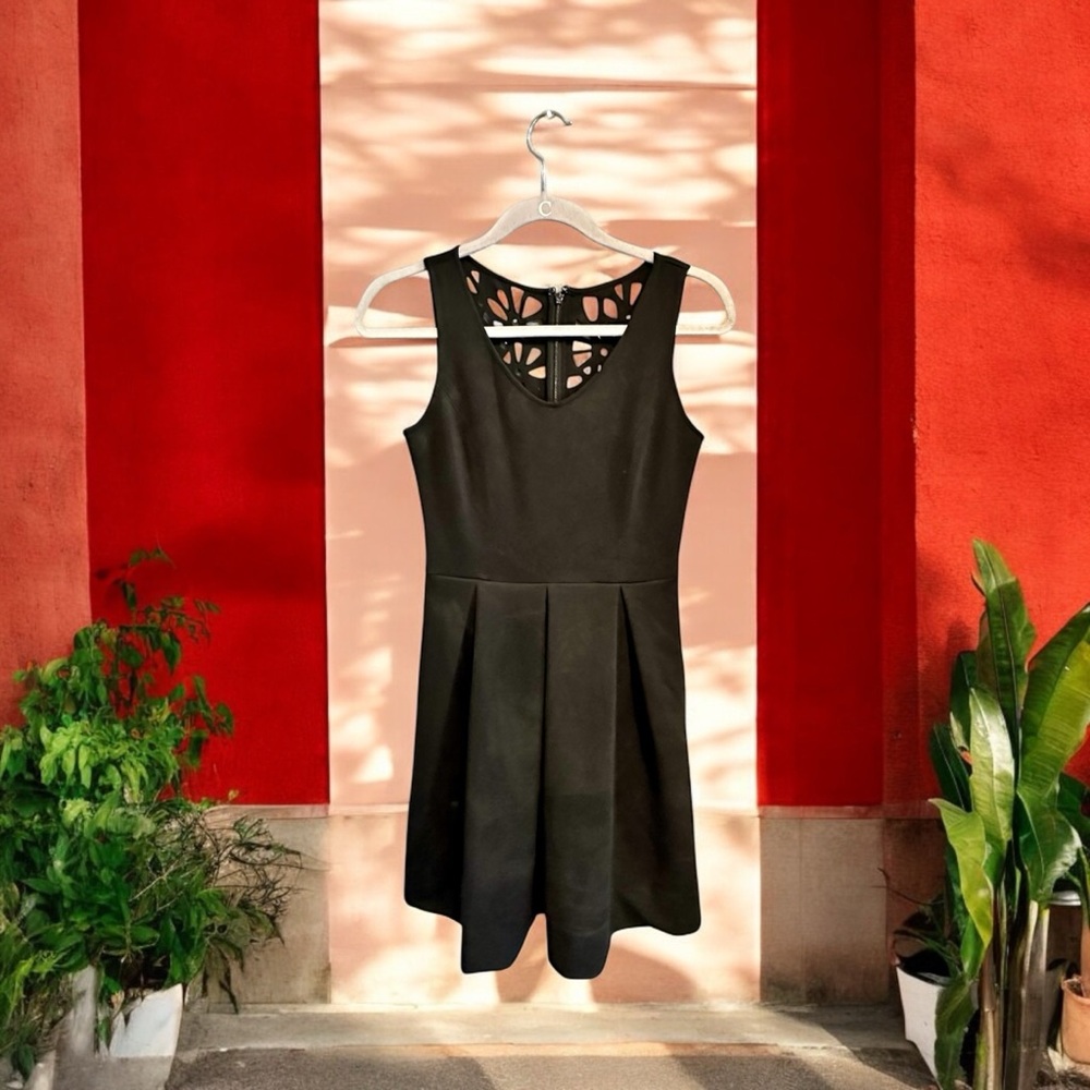 M60 Miss 60 black eyelet sleeveless little black pleated skater dress